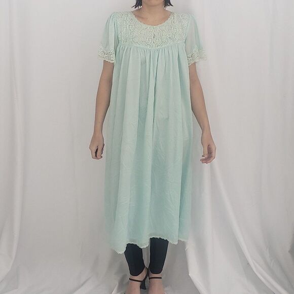 80s Blue‎ Satin Nightgown - Picture 1 of 3